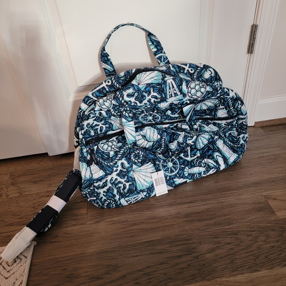 🆕️🐚FREE GIFT!+ Vera Bradley Medium Traveler Bag - Shore Enough Weekender Blue - Picture 12 of 16